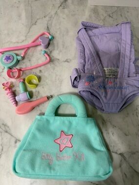 American Girl Lilac Carrier and Bitty Better Kit - Kids Accessories